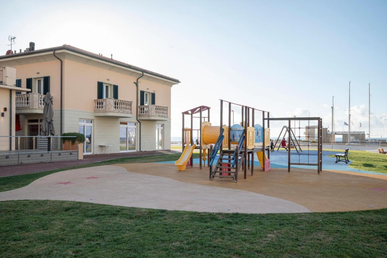 Sea View Apartment San Vincenzo Exteriör bild